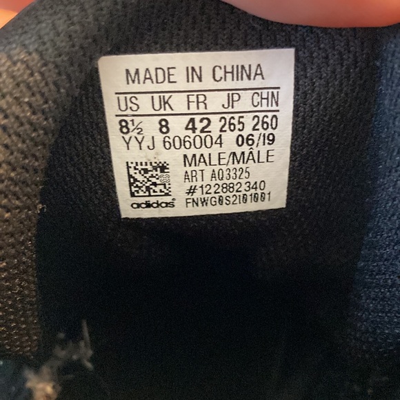 8.5 black adidas wrestling shoes - Picture 5 of 5